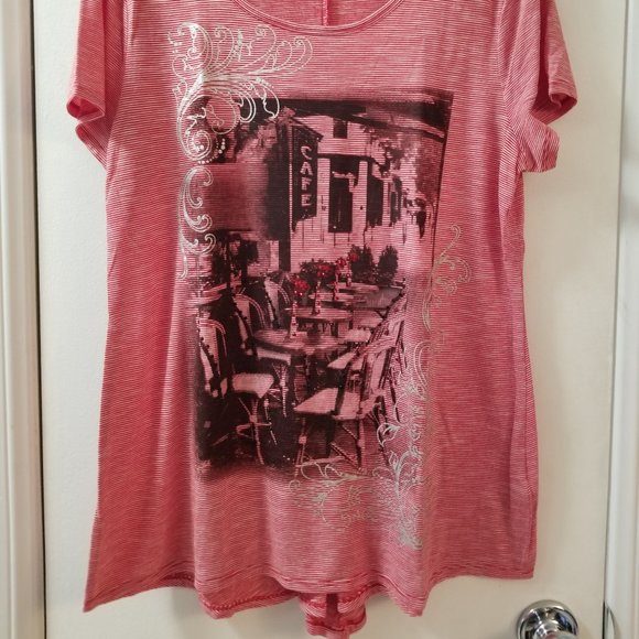 Scoop neck short sleeve Parisian Cafe screen with rhinestones & Foil mini stripe - Picture 2 of 7